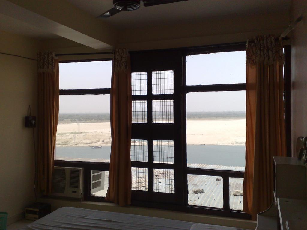 Grg Shanti Guest House Varanasi Near Manikarnika Ghat Quarto foto