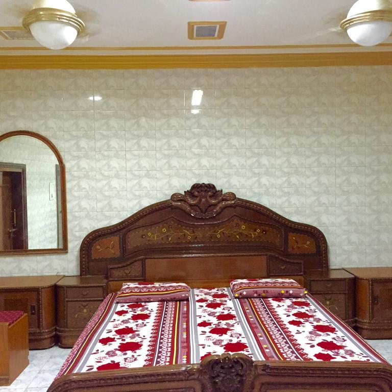 Grg Shanti Guest House Varanasi Near Manikarnika Ghat Exterior foto